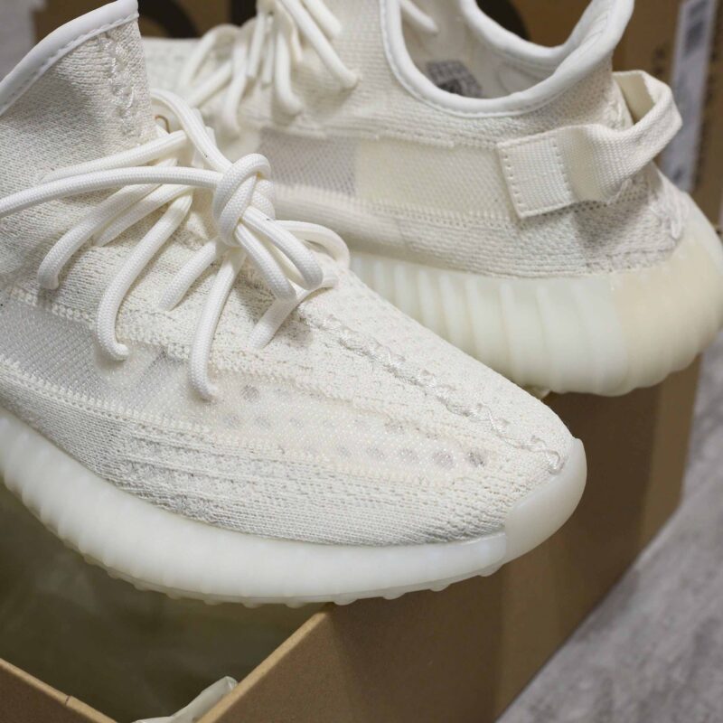 Giày Adidas Yeezy Boost 350 V2 ‘Bone’ Best Quality