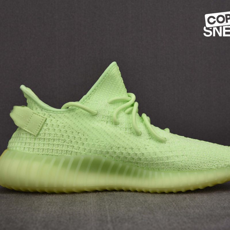 Giày Adidas Yeezy Boost 350 V2 Glow In The Dark Green Best Quality