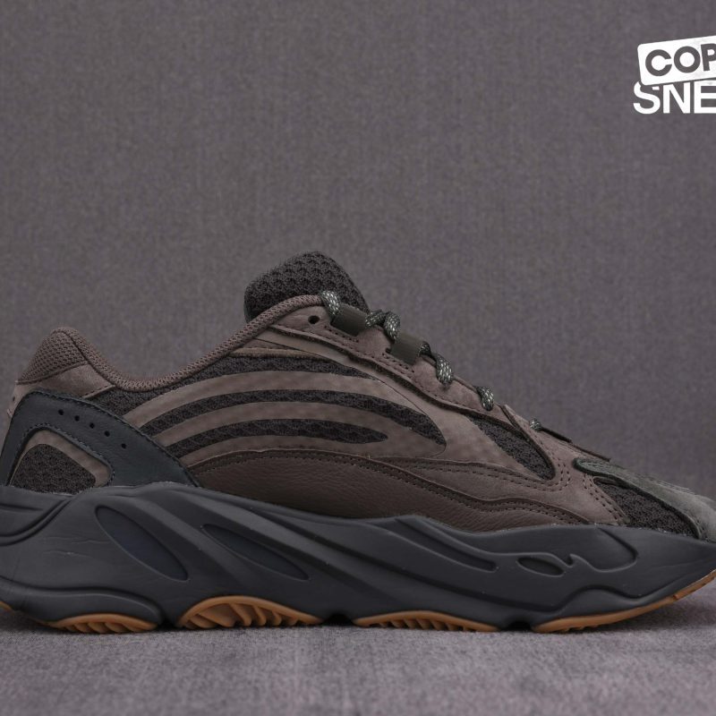 Giày Adidas Yeezy Boost 700 MNVN ‘Geode’ Best Quality