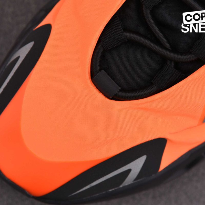 Giày Adidas Yeezy Boost 700 MNVN ‘Orange’ Best Quality