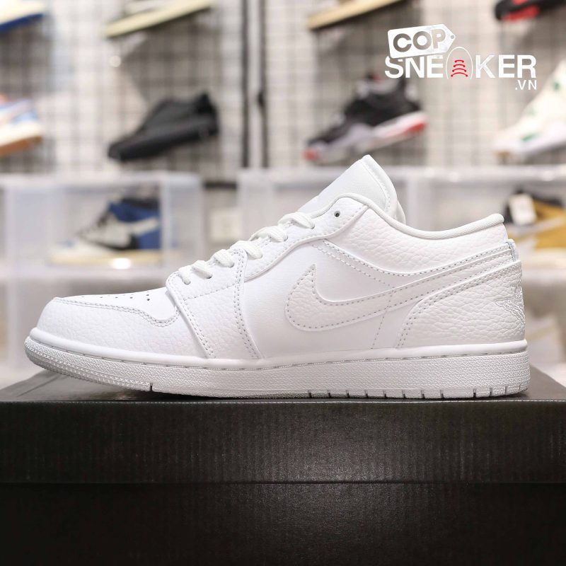 Giày Air Jordan 1 Low Triple White Best Quality