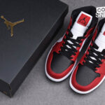 Giày Air Jordan 1 Mid Chicago Black Toe Best Quality