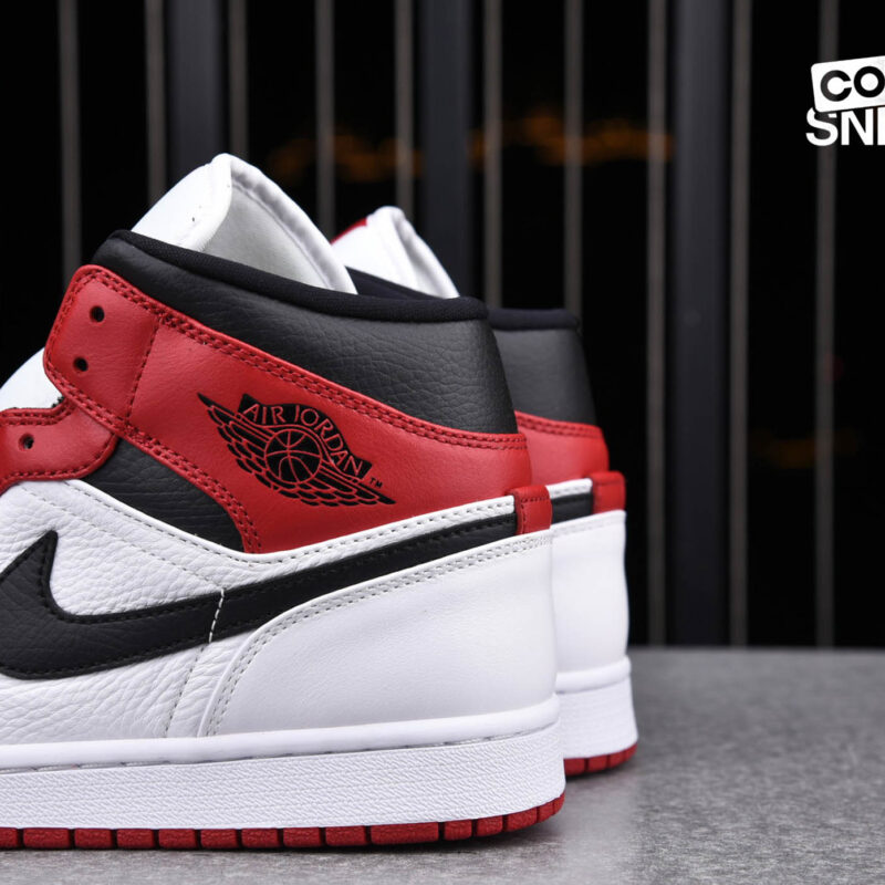 Giày Air Jordan 1 Mid Chicago ‘White Toe’ Best Quality