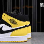 Giày Air Jordan 1 mid SE Yellow Toe Best Quality