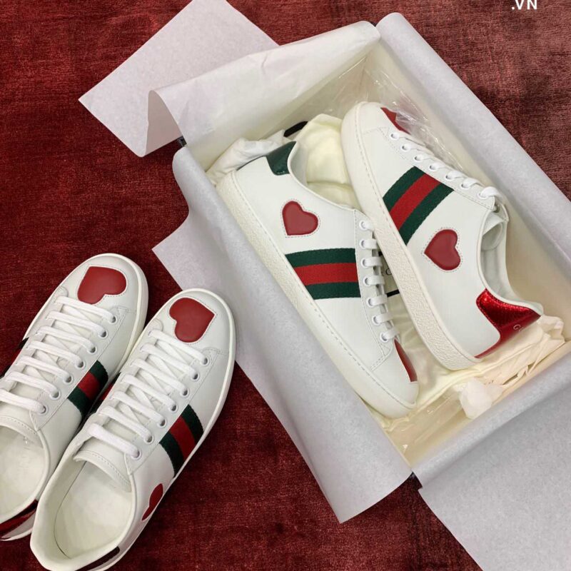 Giày Gucci Ace Embroidered Hearts Best Quality