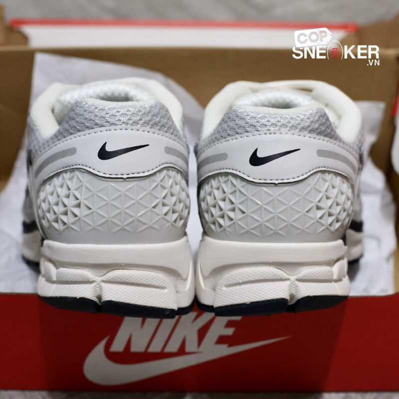 Giày Nike Zoom Vomero 5 Photon Dust Metallic Silver Best Quality