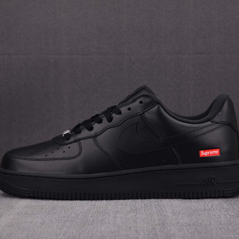 Giày Supreme x Nike Air Force 1 Low Black Best Quality