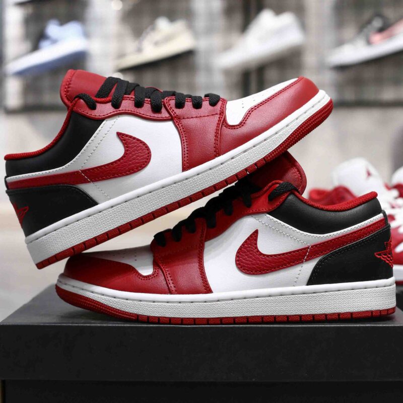 Giày Air Jordan 1 Low Reverse ‘Black Toe’ 2.0 Best Quality